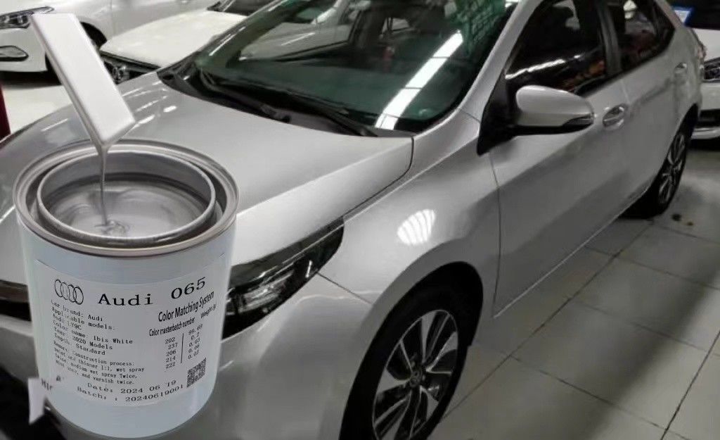 Toyota 1E0 доработать краску автомобиля для потрясающего темно-серого цвета